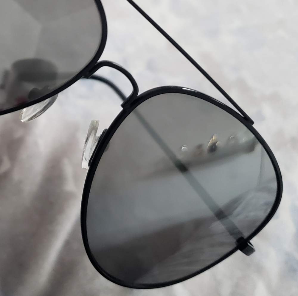 Sunglasses - Picture 4 of 4
